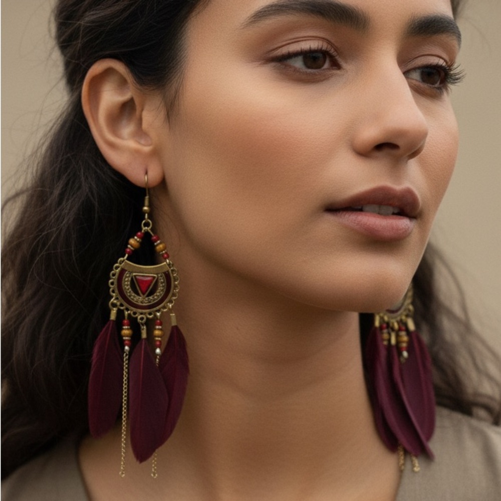 Gorgeous Boho Burgundy Feather Earrings NWOB
